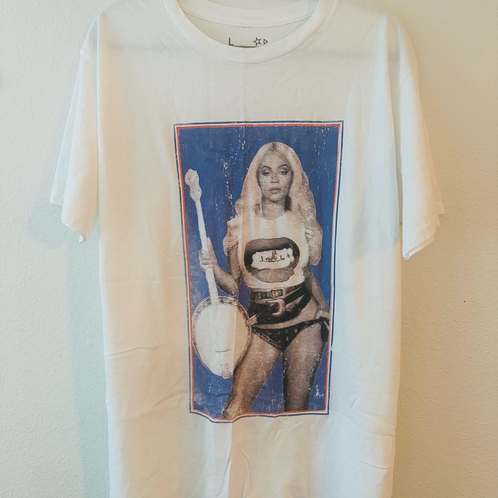 Cowboy Carter Beyoncé Banjo Tee